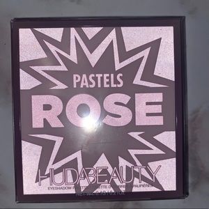 Brand new Huda beauty pastel Rose
